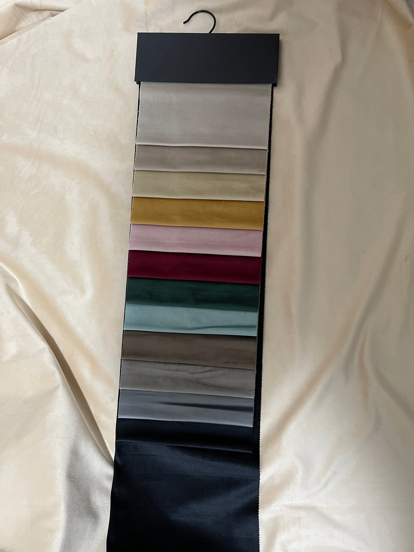Tentures en velours mat