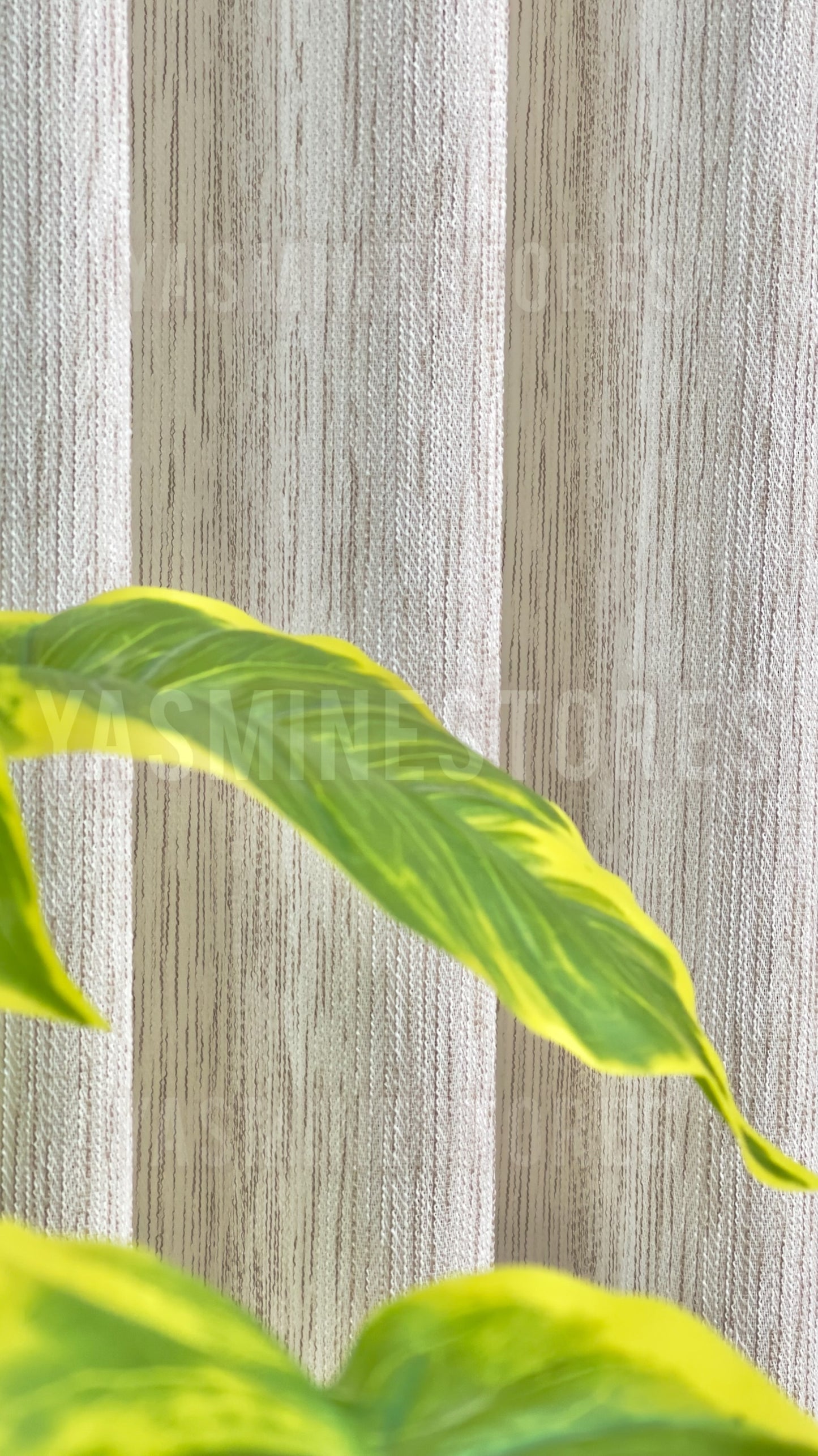 Rideau au fil jacquard
